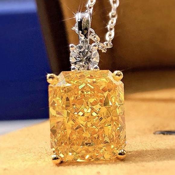 Yellow Cubic Zirconia Necklace - Picture 1 of 6